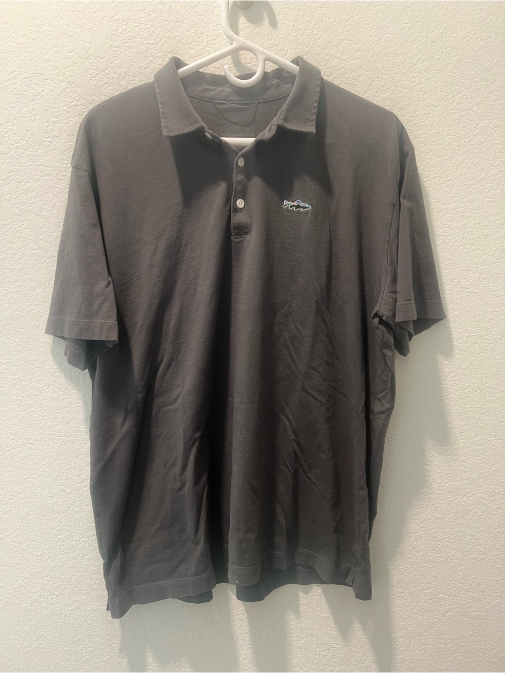 Patagonia Trout Logo Polo Shirt Men’s Large Gray Organic Cotton Outdoor Casual